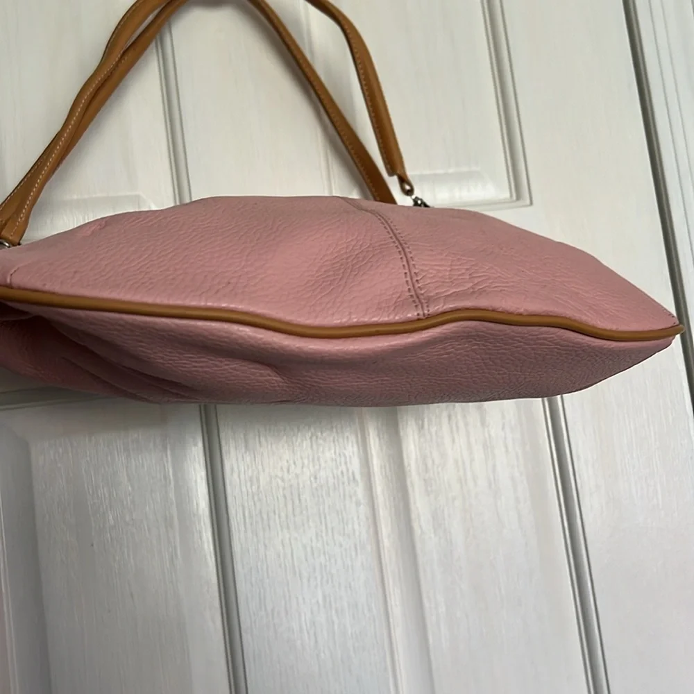 Max New York pink shoulder bag